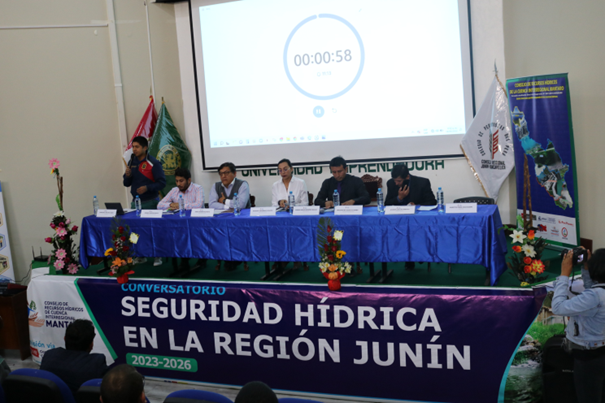 Firman 6 de 9 Candidatos al Gobierno Regional de Junín Compromiso por la Seguridad Hídrica