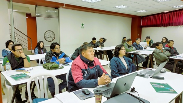 Realizan con éxito curso “Planificando e Invirtiendo en Seguridad Hídrica” a Integrantes de Grupo de Planificación y Financiamiento del Consejo de Recursos Hídricos Mantaro