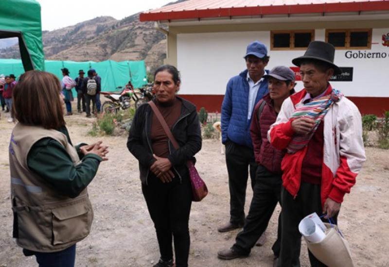 Comunidades Campesinas de Churcampa participan en Feria Informativa 