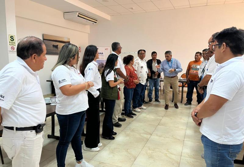 La Autoridad Nacional del Agua (ANA), entidad adscrita al Ministerio de Desarrollo Agrario y Riego (MIDAGRI), desarrolló el taller “Fortalecimiento de habilidades blandas para la gobernanza efectiva”, dirigido a los integrantes del Consejo de Recursos Hídricos de la cuenca Tumbes, con el fin de potenciar sus capacidades de liderazgo, comunicación y trabajo colaborativo en la gestión integrada del recurso hídrico.  Esta capacitación, organizada por la Secretaría Técnica del Consejo de Recursos Hídricos en el